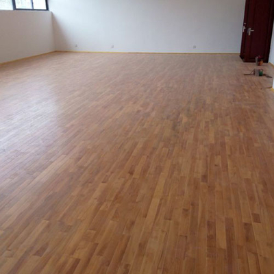 Pintura de piso de resina nano resistente al desgaste con bajo COV